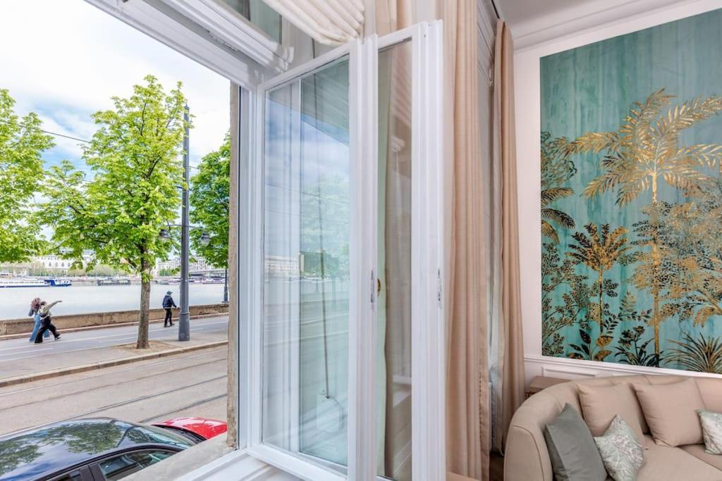 Orangehomes Luxury Apartment Next To Gellert Hill Будапеща Екстериор снимка